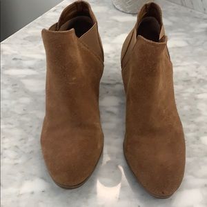 Guess size 7 booties
